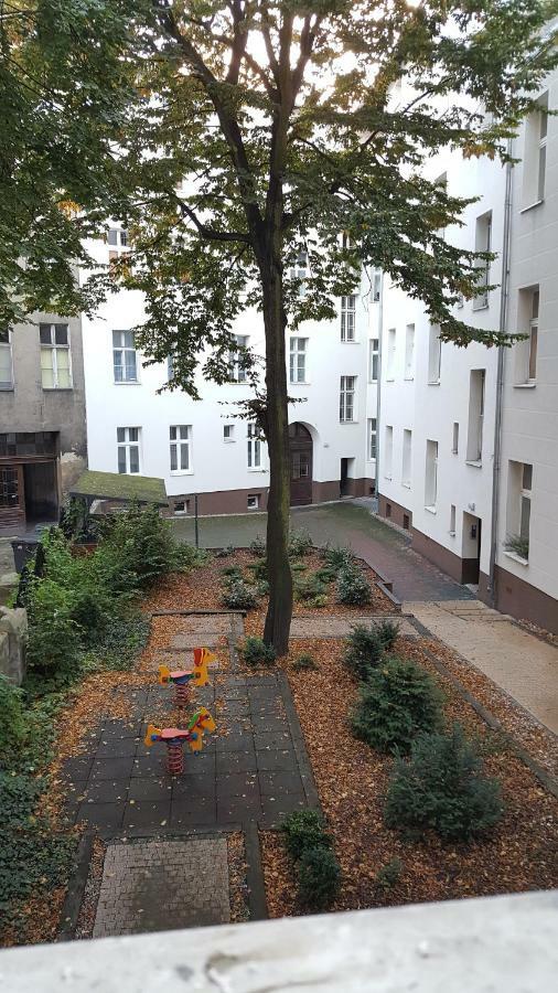 Apartament W Starej Kamienicy Poznan Exterior photo