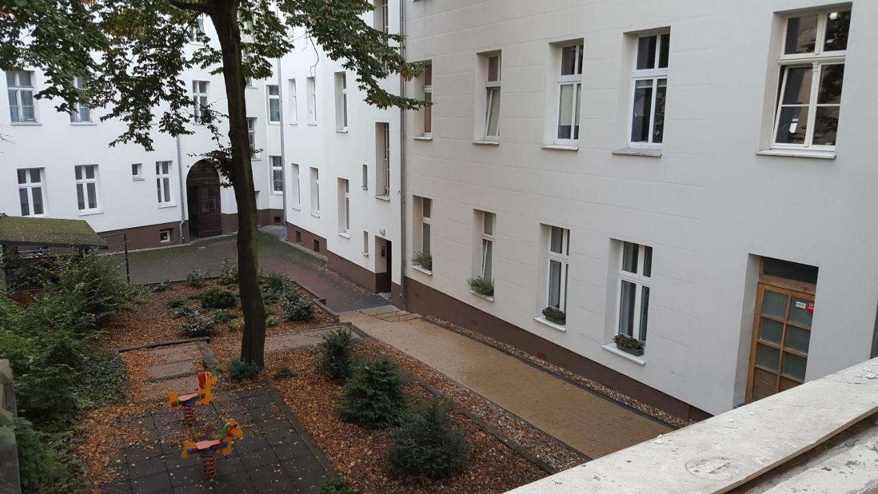 Apartament W Starej Kamienicy Poznan Exterior photo